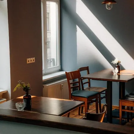 Oskars Absteige Hostel