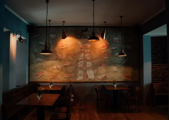 Oskars Absteige بيت شباب